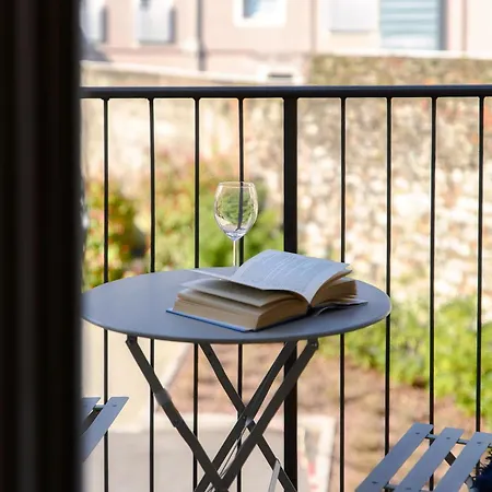 Minerva - By Myhomeincomo Apartment *