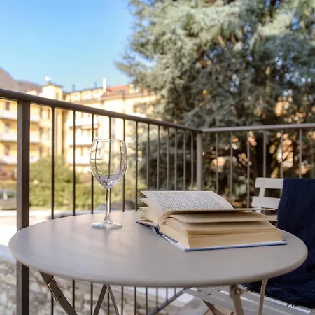 Minerva - By Myhomeincomo *